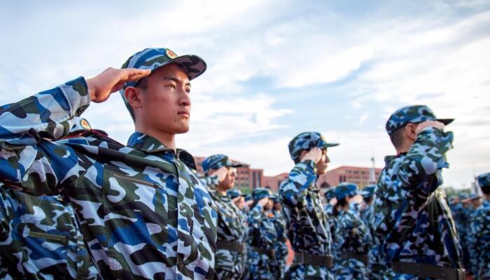 赞美八一建军节的词语 赞美八一建军节的词语是什么