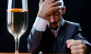 吃什么或者喝什么可以解酒 吃什么或者喝什么可以解酒快