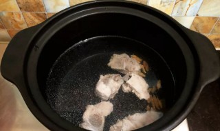 如何清洗砂锅 如何清洗砂锅外的烧痕