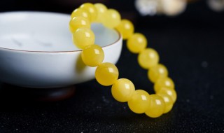 蜜蜡如何清洗（蜜蜡如何清洗?）