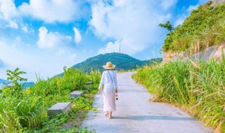 适合发朋友圈的玩耍句子（适合发朋友圈的玩耍句子图片）