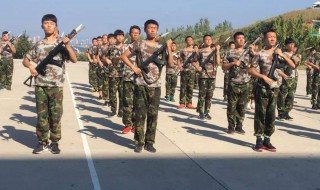 高一新生自我介绍（高一新生自我介绍女生）