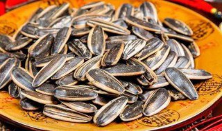 尿酸高能吃瓜子吗 尿酸高能吃瓜子吗能吃葵花籽吗