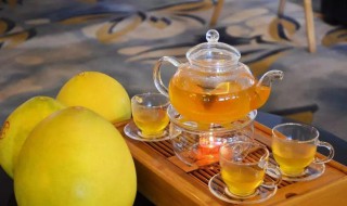 蜂蜜泡茶叶的正确方法（蜂蜜泡茶叶的正确方法视频）