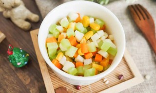 给孩子补充维生素哪种好（孩子适合补充一些维生素好吗）