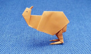 可爱的小鸡红包的折纸方法（小鸡简单折纸）