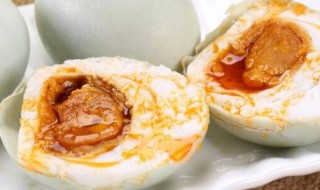 咸鸭蛋需要放冰箱吗（咸鸭蛋需要放冰箱吗多久）