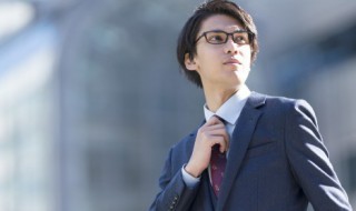 如何清洗西服（如何清洗西服内衬）