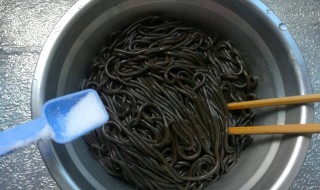 蕨根粉的浸泡方法（蕨根粉浸泡多长时间）