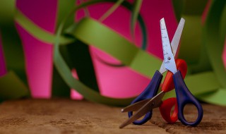 开学的时候要买什么文具（开学的时候要买什么文具用品）