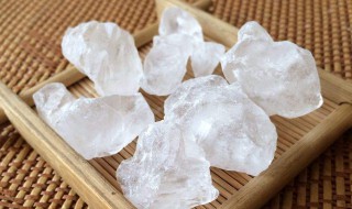 白矾和明矾是一样的吗 食用明矾对人体有害吗