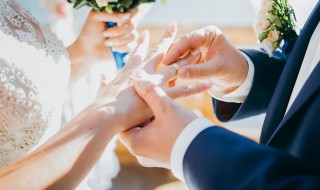 裸婚是代表什么意思（裸婚是啥意思?）