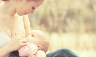 母乳憋多久就不能喂了（回奶了还能追回来吗,胸软了）