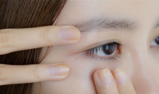 眼睛变大的自然方法 内双怎么才能变成双眼皮
