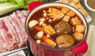 电饭煲黄了怎么处理（电饭煲黄了怎么处理视频）