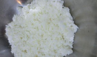 大米简单又好吃的做法（大米最简单好吃的做法）