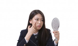 为什么脸上的痘痘总是反反复复 为什么脸上的痘痘总是反反复复还痒