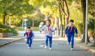 学生中暑如何处理方法（学生中暑如何处理方法图片）