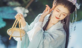 古风唯美句子带有薄凉（古风唯美句子带有薄凉简短）