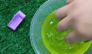 用液体胶水怎样做泥