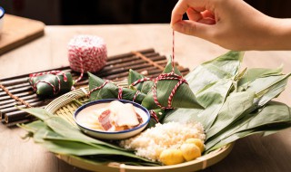 新粽叶是怎么处理（新粽叶怎么处理才能包粽子吃）