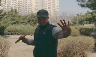 如何练好双节棍（如何练好双节棍的方法）