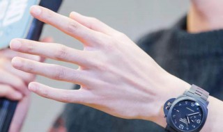 手粗糙怎么才能恢复光滑（手粗糙怎么才能恢复光滑）
