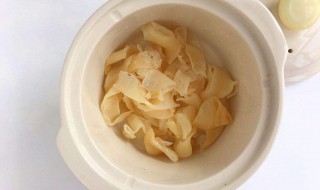 花胶怎样泡发（花胶怎样泡发最好视频教程）