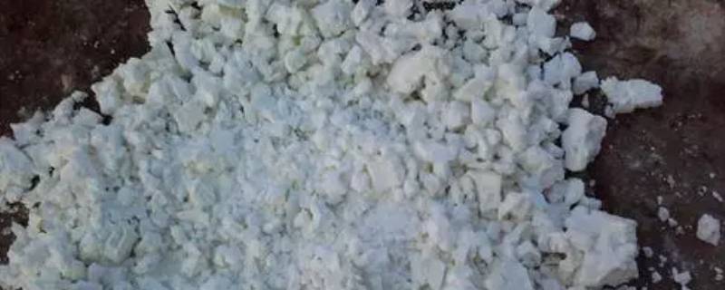 石灰的用途有哪些（石灰的用途有哪些主要）