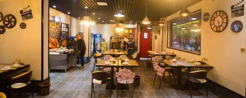 过目不忘的夜宵店名字（过目不忘的夜宵店名字三个字）