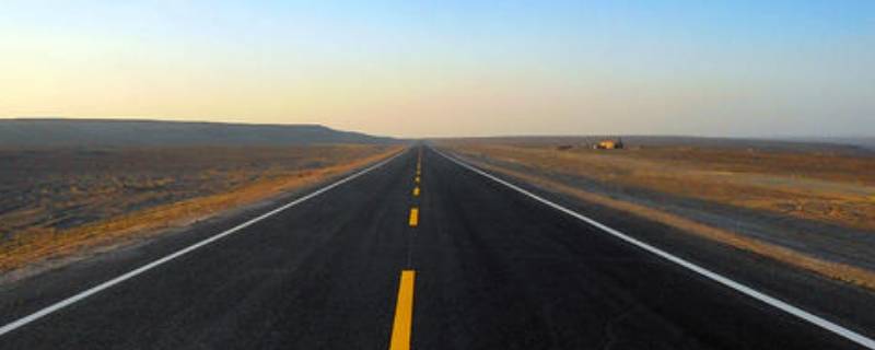 一级公路和二级公路的区别（一级公路和二级公路的区别和三级公路）