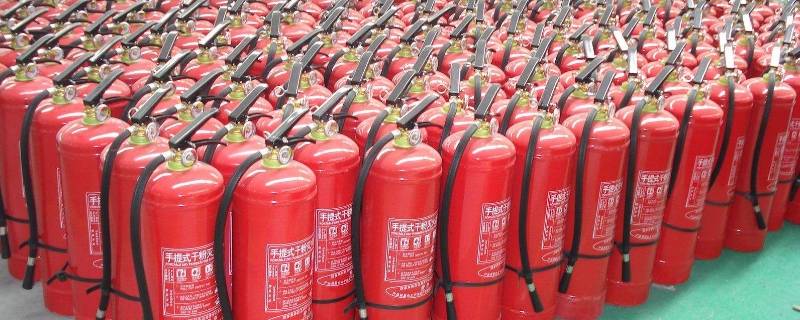 大型油罐应设置什么自动灭火系统 大型油罐应设置什么自动灭火系统选择题
