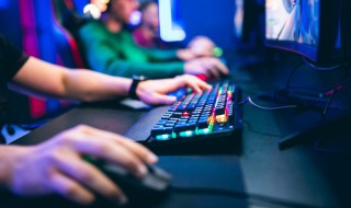 王者荣用平板玩耀为什么视野变小了 为什么用平板玩王者荣耀时视角会小