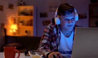 王者荣耀兰陵王玩法攻略（兰陵王的玩法攻略）