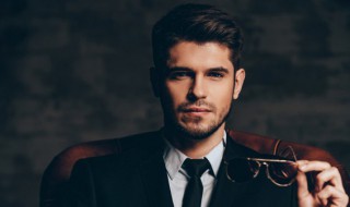 cf男人的名字霸气十足 cf男人的名字霸气十足