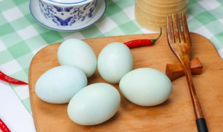 咸鸭蛋能放冰箱吗 咸鸭蛋能放冰箱吗能放多久