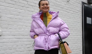 羽绒服薄一点好还是厚一点好 羽绒服很轻很薄好不好