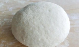 和面什么时候放小苏打（和面什么时候加小苏打）