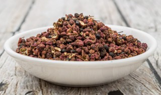 花椒泡脚需要煮多长时间 用花椒泡脚需要煮多长时间