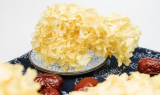 银耳泡多长时间 银耳泡多长时间有毒